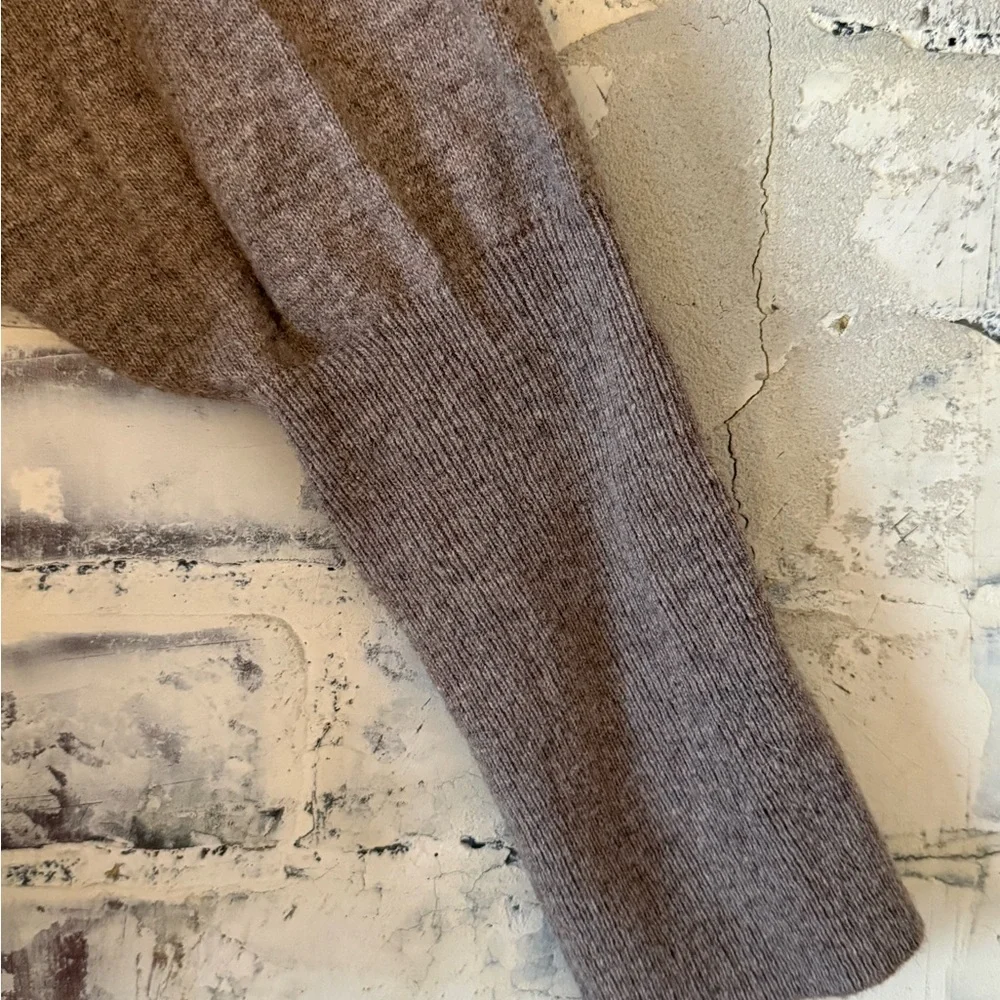 DRA Tan Cropped 3/4 Sweater